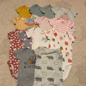 Lot of Cute Newborn Girl Short Sleeve Bodysuits